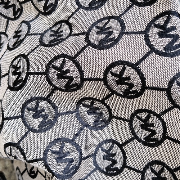 MK Michael Kors Bag - Picture 2 of 14